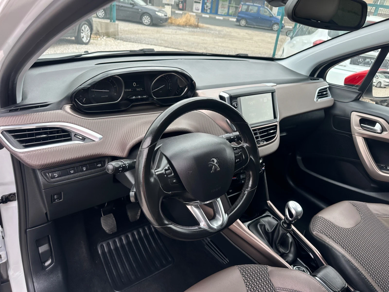 Peugeot 2008 ALLURE EURO6, снимка 9 - Автомобили и джипове - 54879751