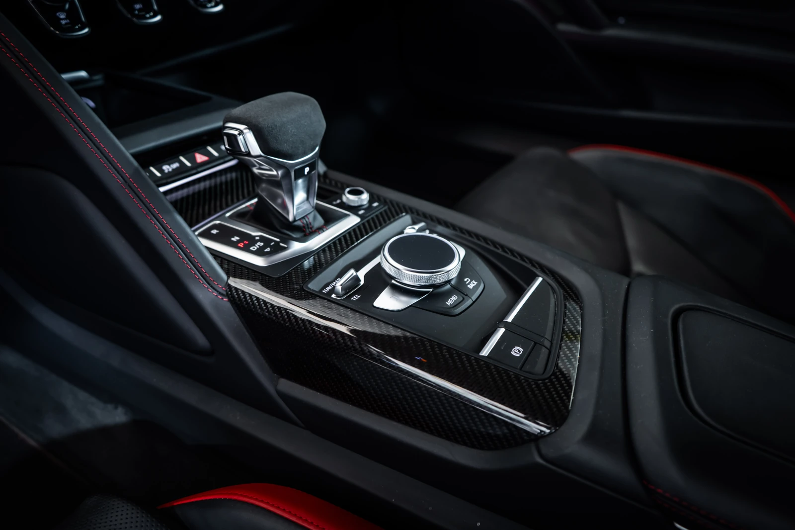 Audi R8 5.2 V10 Performance RWD* Ceramic* Exclusive, снимка 9 - Автомобили и джипове - 55034867