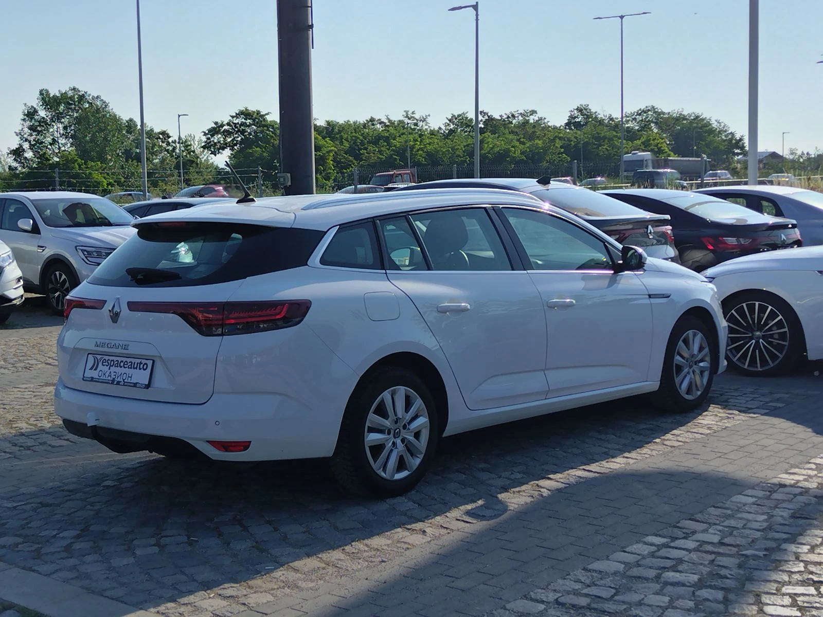 Renault Megane 1.5dCi/ 115к.с., снимка 6 - Автомобили и джипове - 55085418
