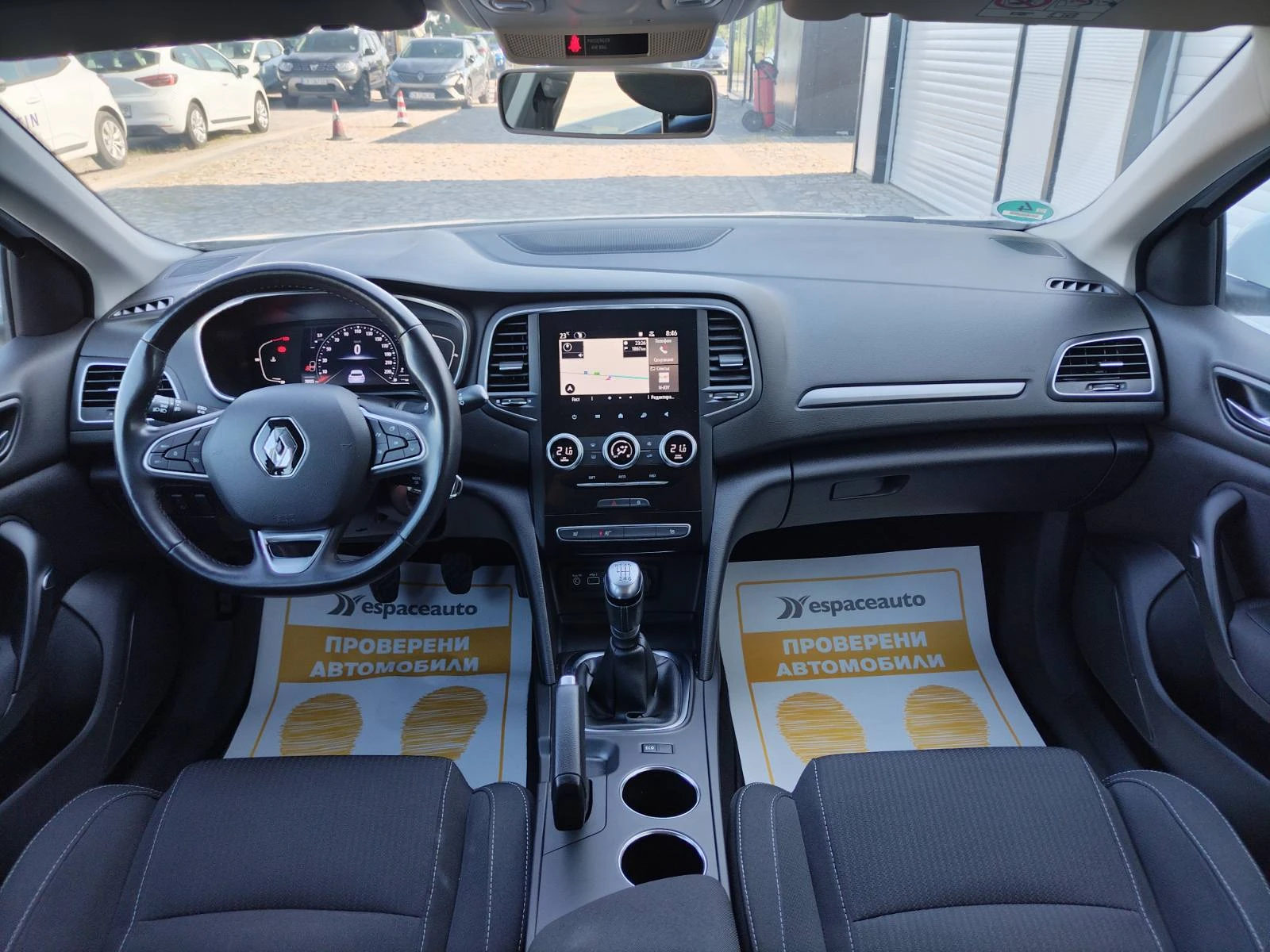 Renault Megane 1.5dCi/ 115к.с., снимка 9 - Автомобили и джипове - 55085418
