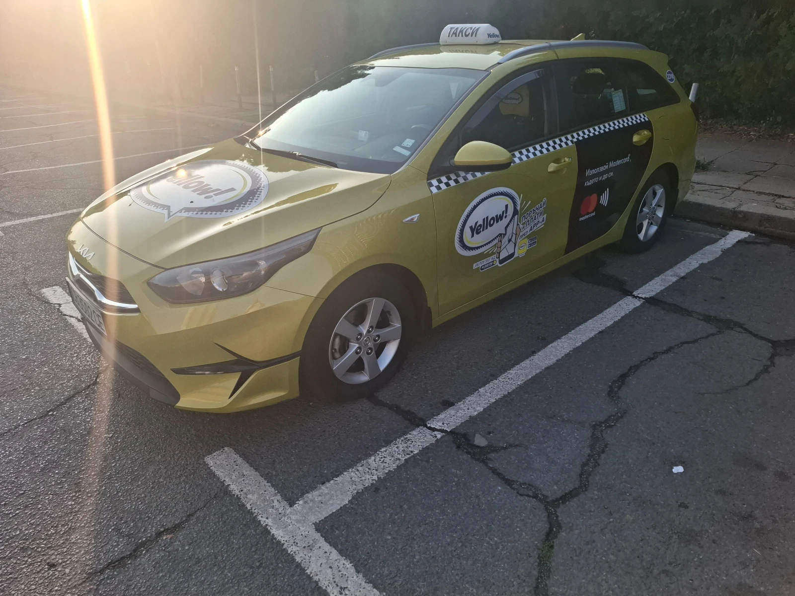 Kia Ceed, снимка 2 - Автомобили и джипове - 55134404
