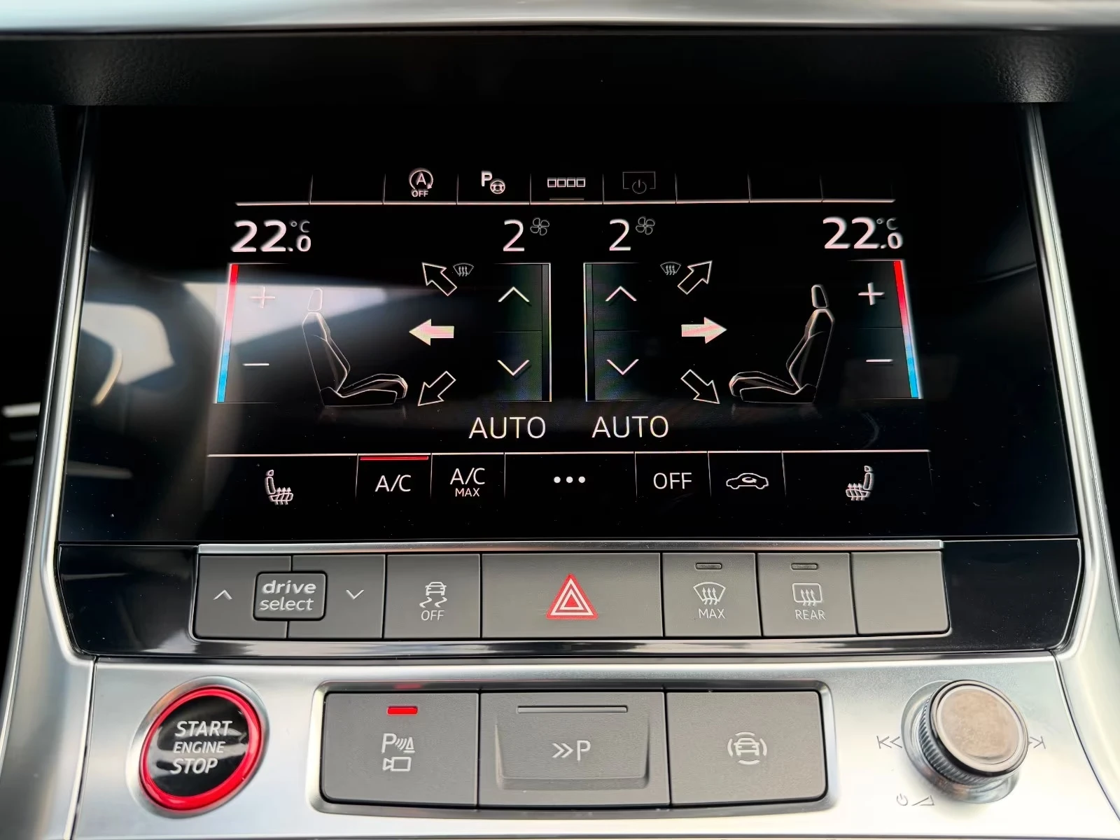 Audi S6 AVANT / QUATTRO / B&O / MATRIX / 360 / MILD HYBRID, снимка 13 - Автомобили и джипове - 55307931