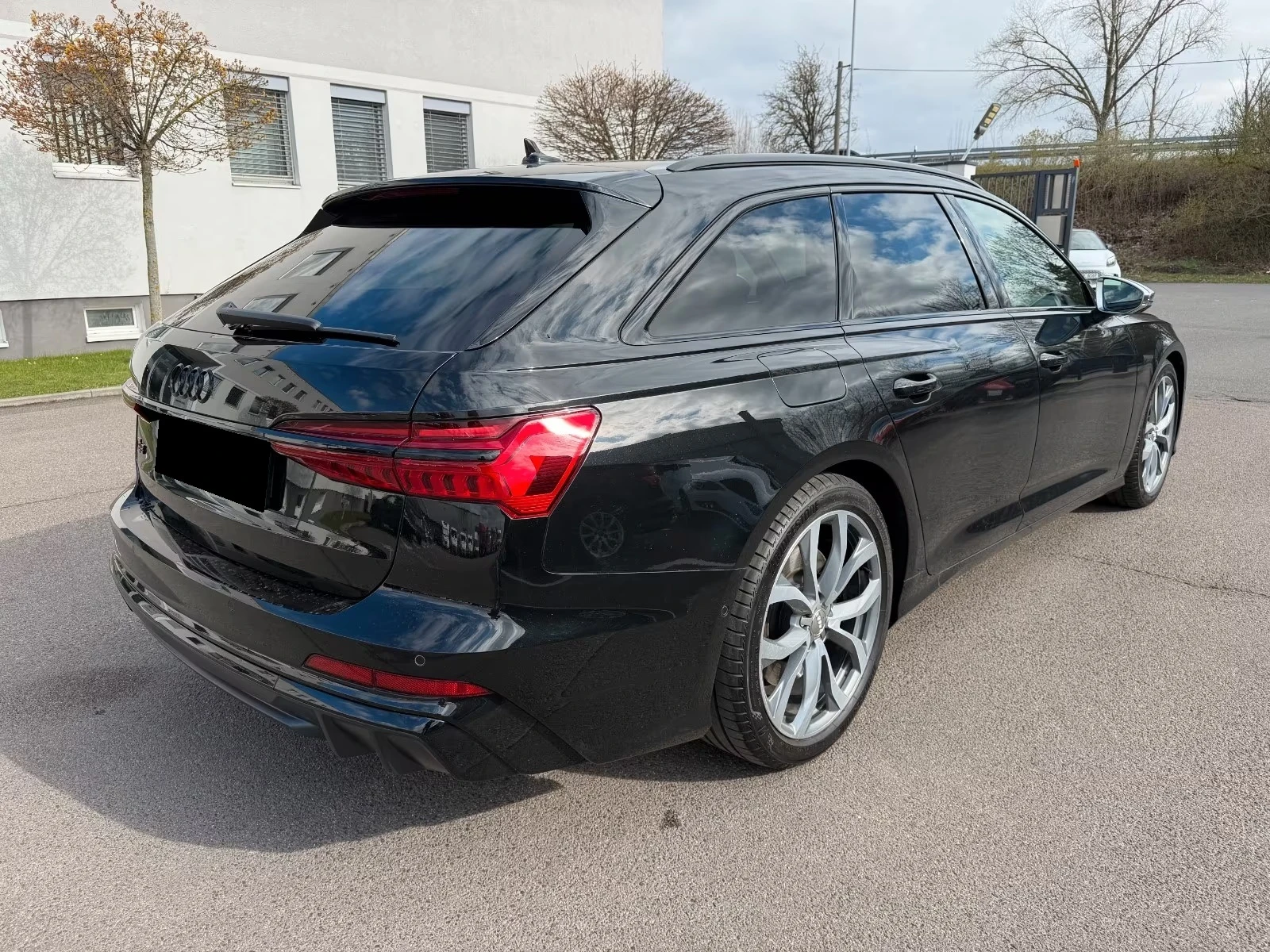 Audi S6 AVANT / QUATTRO / B&O / MATRIX / 360 / MILD HYBRID, снимка 6 - Автомобили и джипове - 55307931