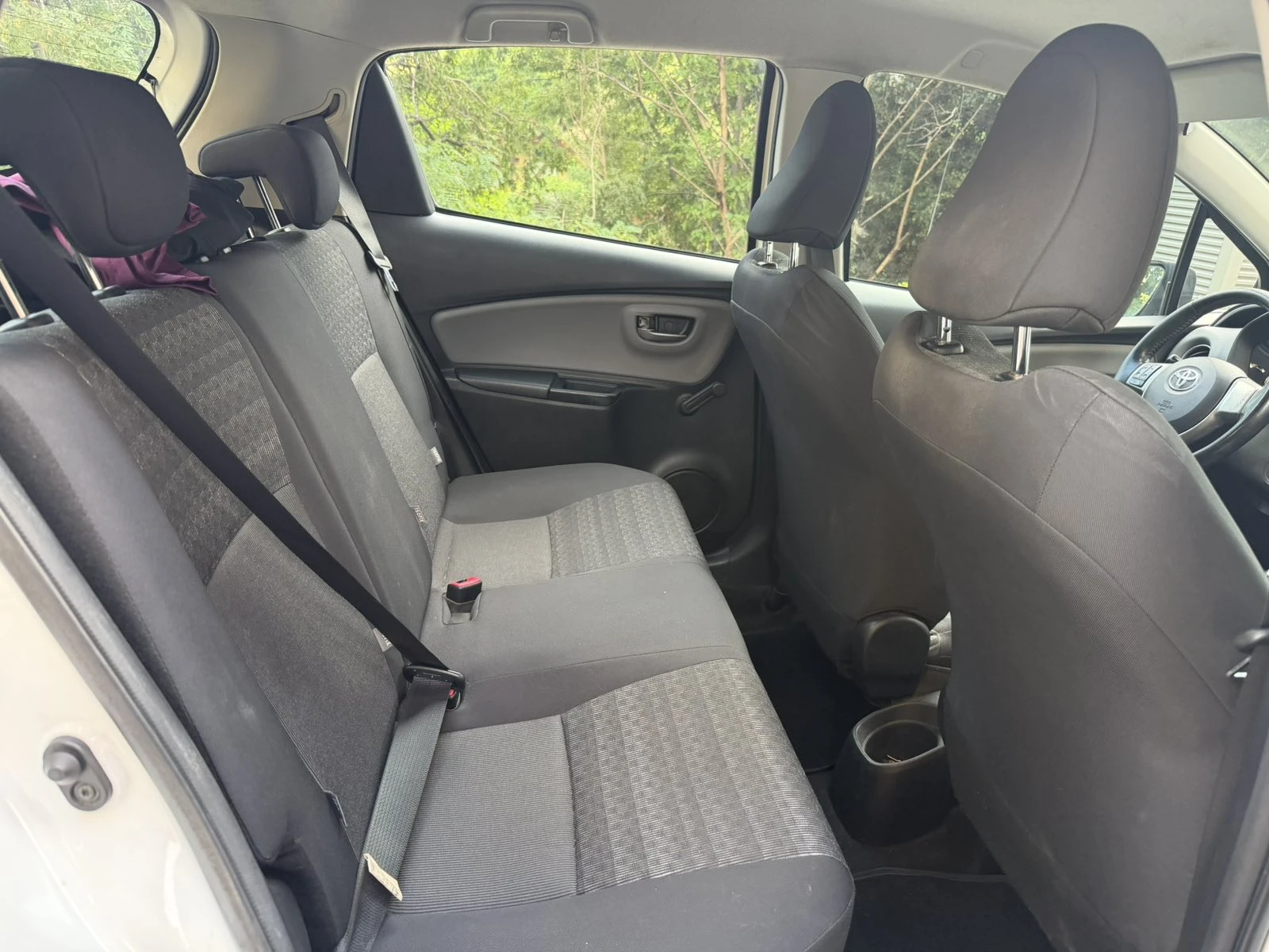 Toyota Yaris, снимка 12 - Автомобили и джипове - 55589977
