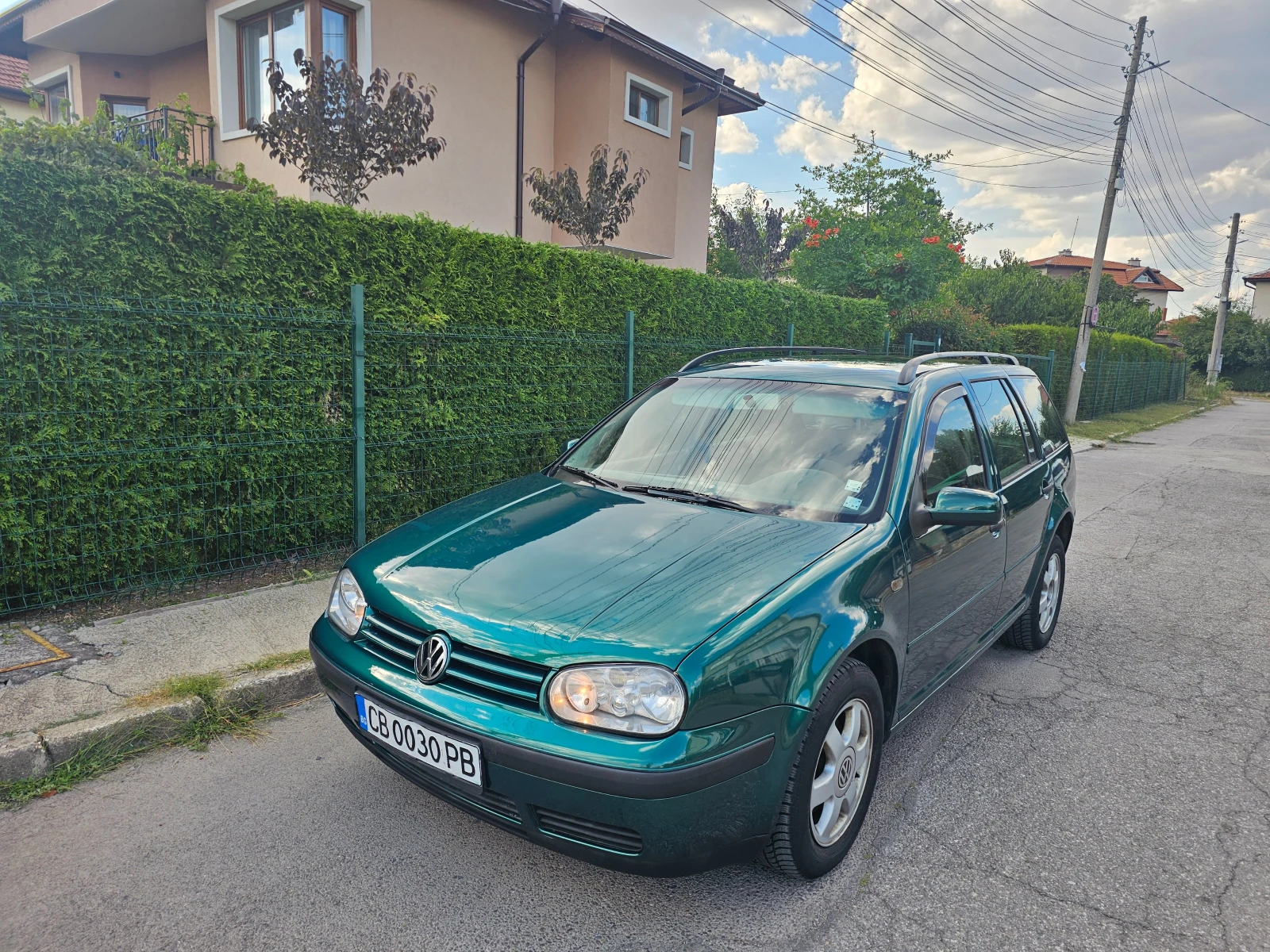 VW Golf 1.9TDI-4x4-Гаражен