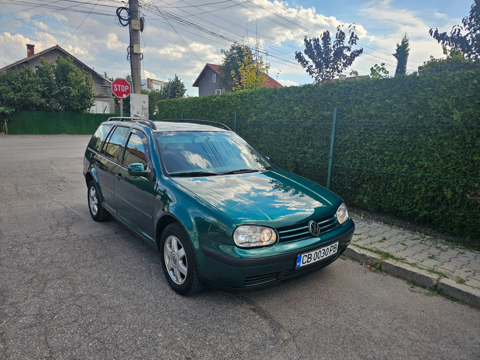 VW Golf 1.9TDI-4x4-Гаражен, снимка 13 - Автомобили и джипове - 55837497