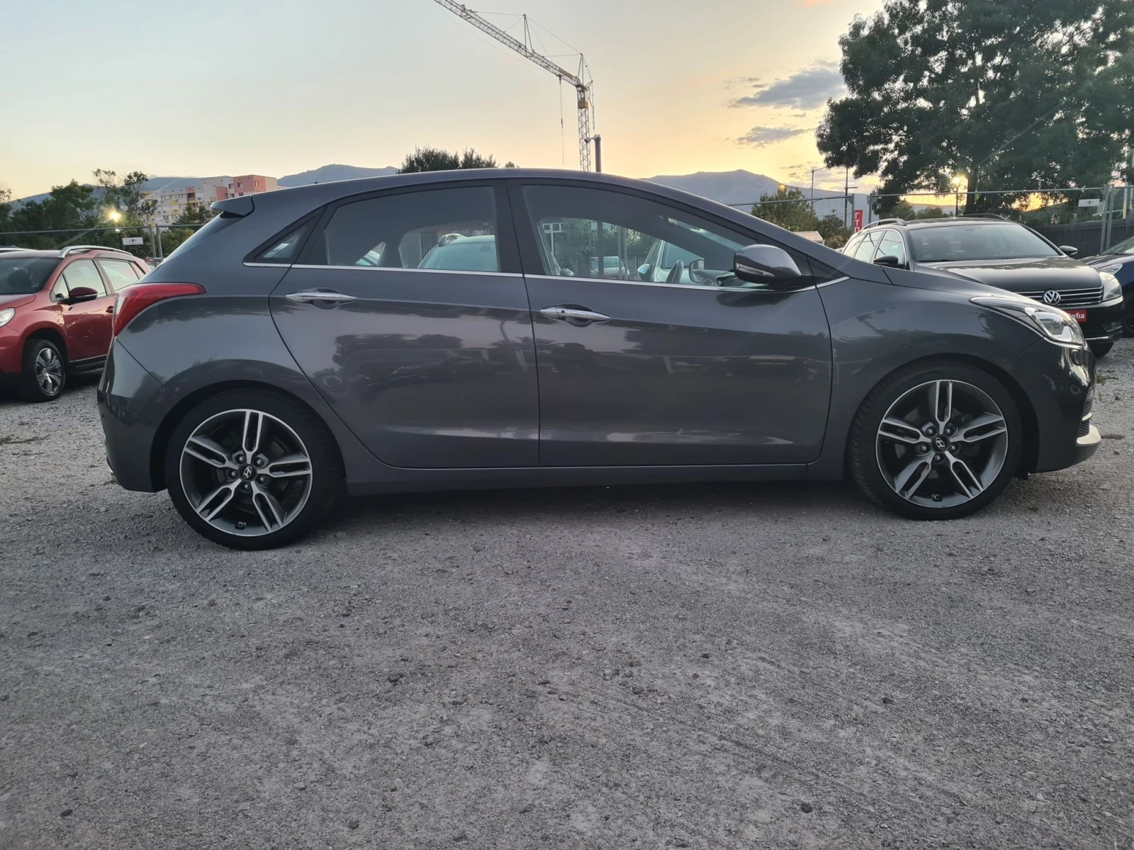 Hyundai I30 1.6TGDI 186p.s  SWISS / EVRO 6b | Mobile.bg � ����������� 4