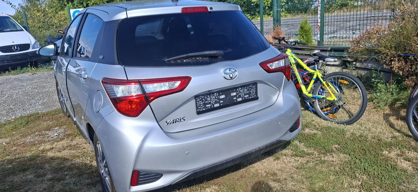 Toyota Yaris 1.5 benz | Mobile.bg � ����������� 3