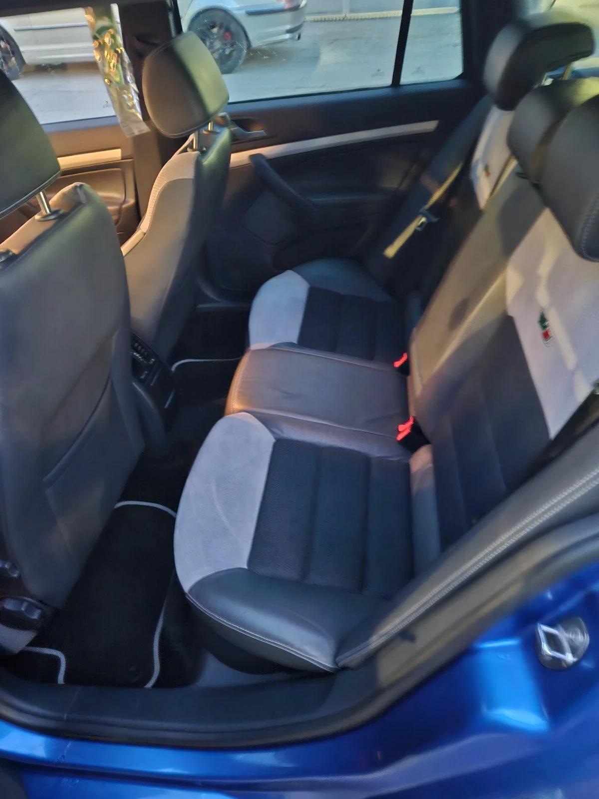 Skoda Octavia 2.0 WRS, снимка 7 - Автомобили и джипове - 56524358