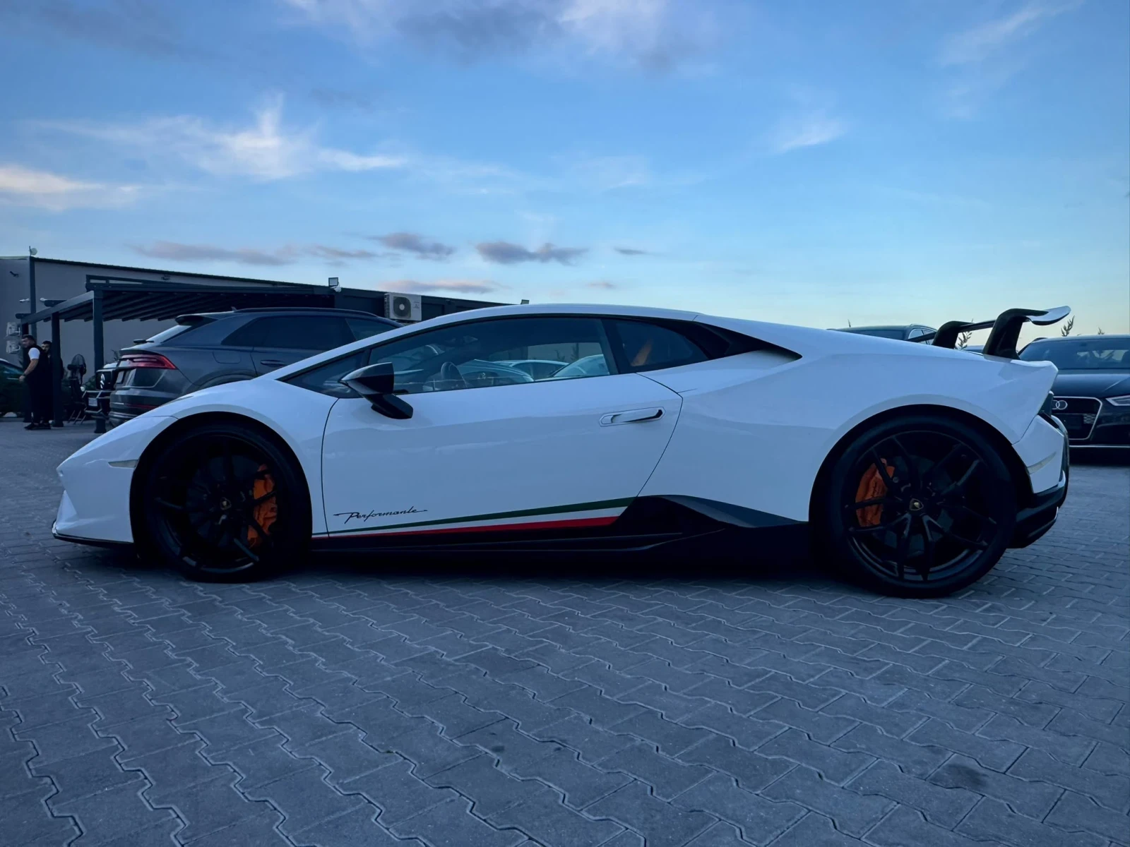 Lamborghini Huracan Ceramic perfomante, снимка 10 - Автомобили и джипове - 56662596