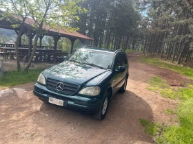     Mercedes-Benz ML 320 4.4   