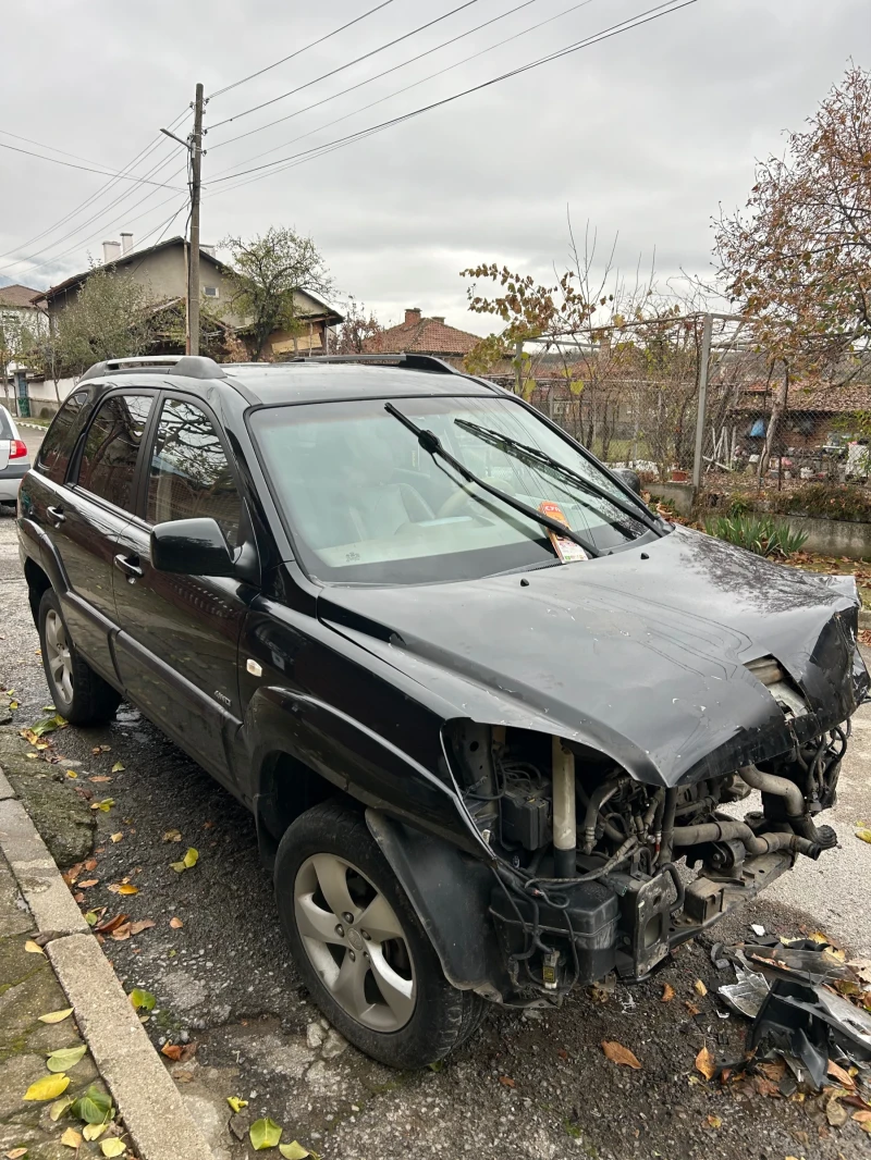 Kia Sportage, снимка 6 - Автомобили и джипове - 48077840