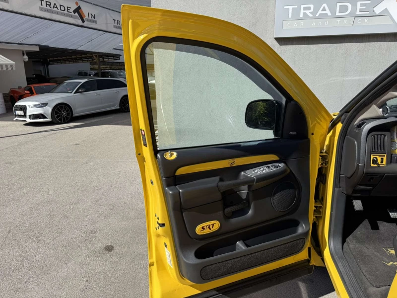 Dodge RAM 1500 SRT 10 VIPER POWERED 8.3L QUAD CAB, снимка 8 - Автомобили и джипове - 51817095