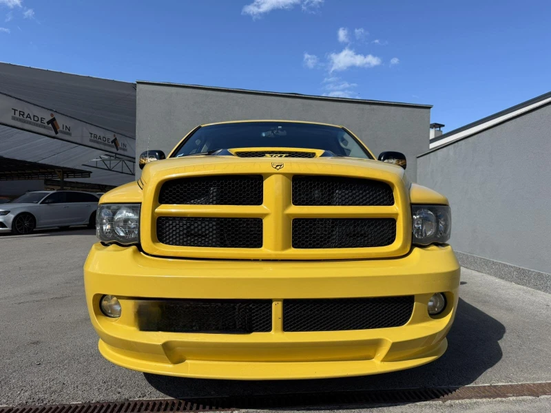 Dodge RAM 1500 SRT 10 VIPER POWERED 8.3L QUAD CAB, снимка 2 - Автомобили и джипове - 51817095