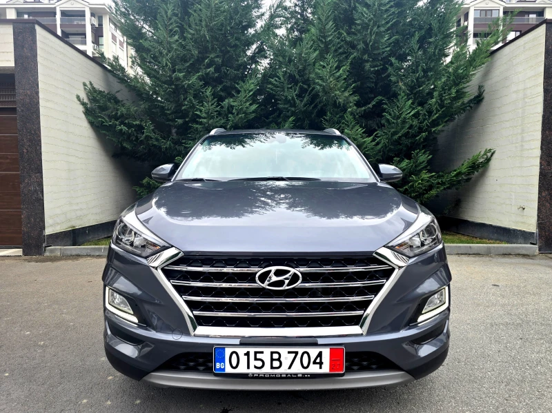 Hyundai Tucson 1.6 D PREMIUN-NAVI-KAMERA, снимка 2 - Автомобили и джипове - 52088303