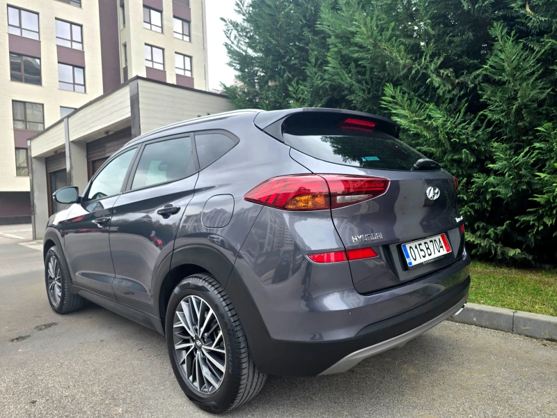 Hyundai Tucson 1.6 D PREMIUN-NAVI-KAMERA, снимка 7 - Автомобили и джипове - 52088303