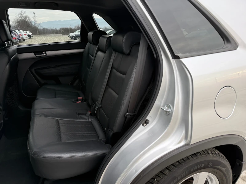 Kia Sorento NAVI CAMERA PANORAMA, снимка 12 - Автомобили и джипове - 52879226