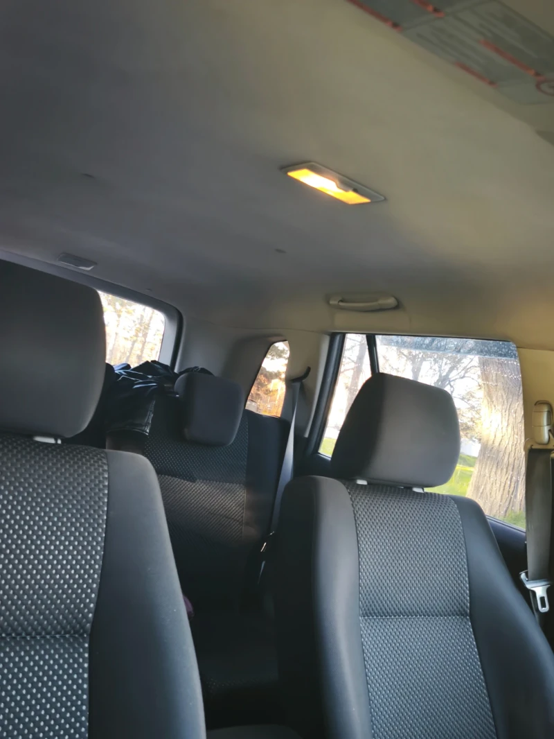 Suzuki Grand vitara 1.9DDiS, снимка 8 - Автомобили и джипове - 53260901