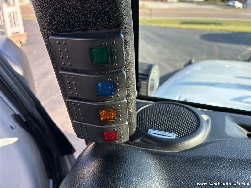 Jeep Wrangler Unlimited Sahara, снимка 9 - Автомобили и джипове - 53249097