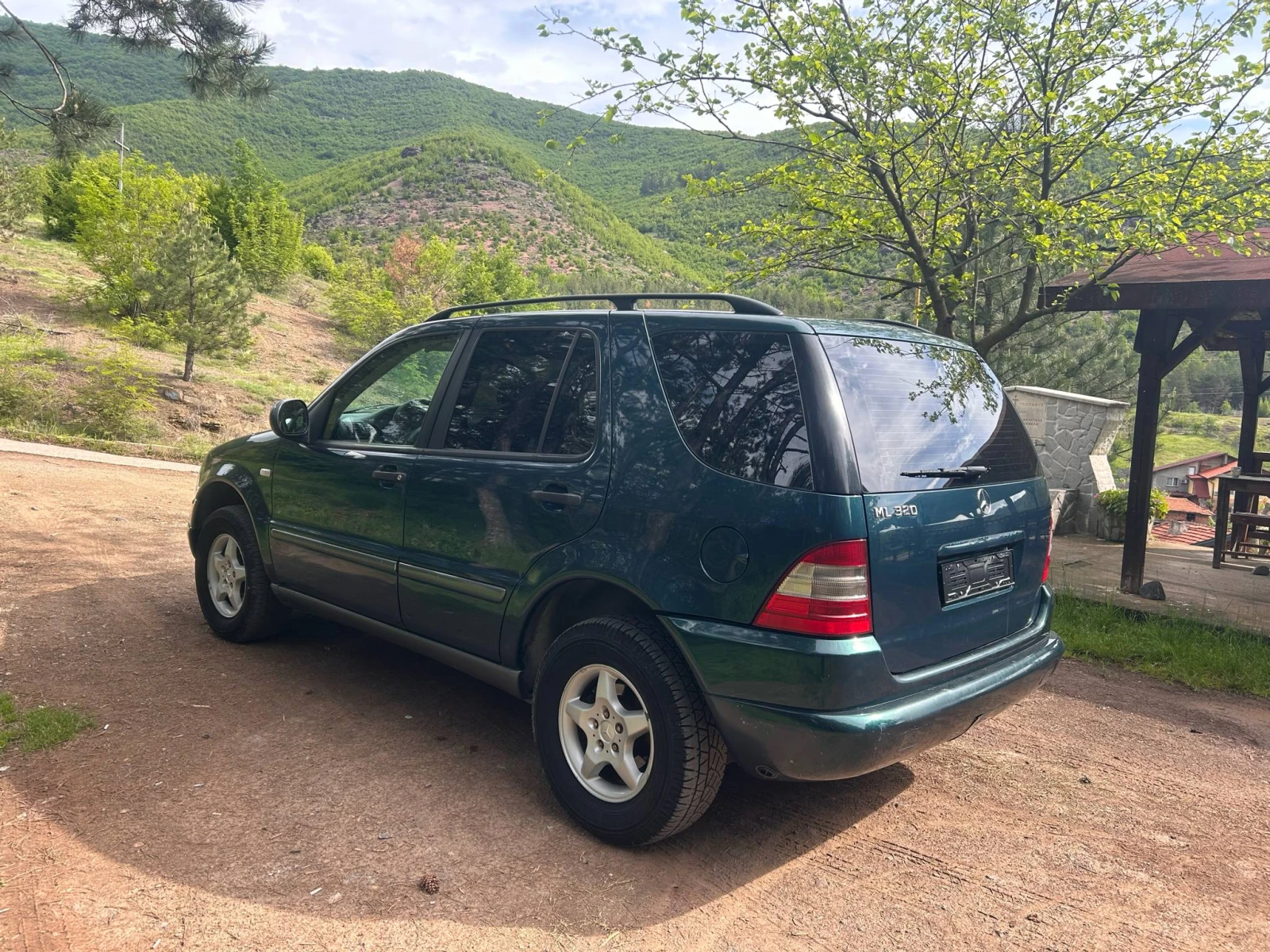Mercedes-Benz ML 320 4.4 газ БЕЗ РЪЖДИ - изображение 6