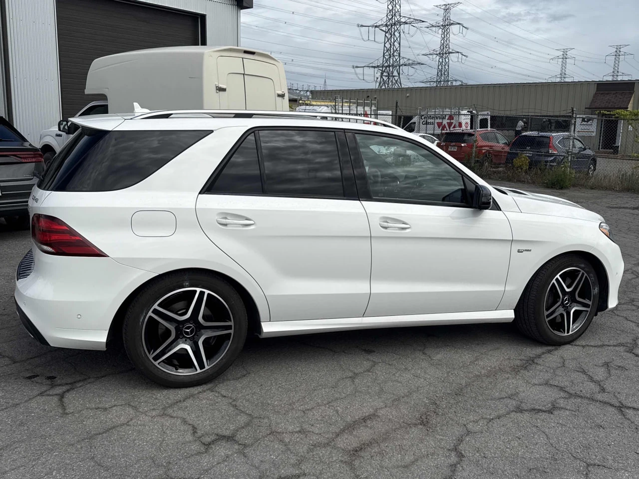 Mercedes-Benz GLE 43 AMG CARFAX* АВТОФИНАНСИРАНЕ* БЕЗ ПЪРВОНАЧАЛНА ВНОСКА*  - изображение 3