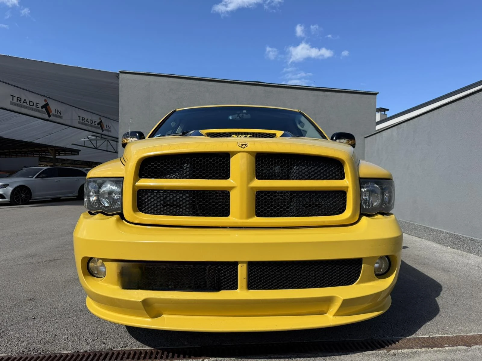 Dodge RAM 1500 SRT 10 VIPER POWERED 8.3L QUAD CAB - изображение 2