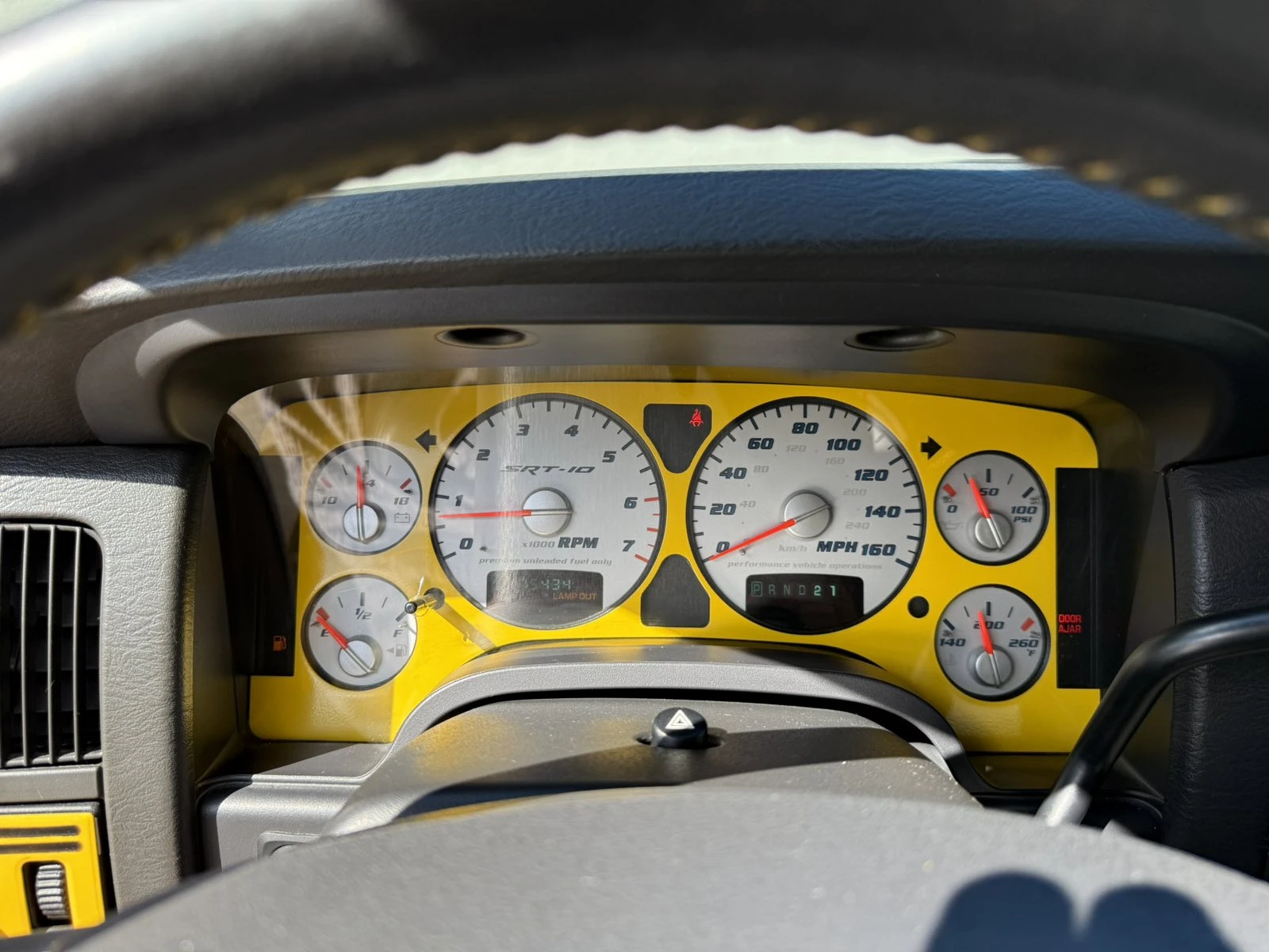 Dodge RAM 1500 SRT 10 VIPER POWERED 8.3L QUAD CAB | Mobile.bg   13