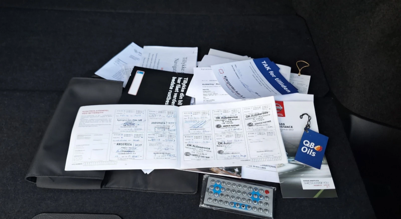 Nissan Qashqai 1.2 НАВИ-ПОДГРЕВ-ПАРКТРОНИК, снимка 16 - Автомобили и джипове - 53842359