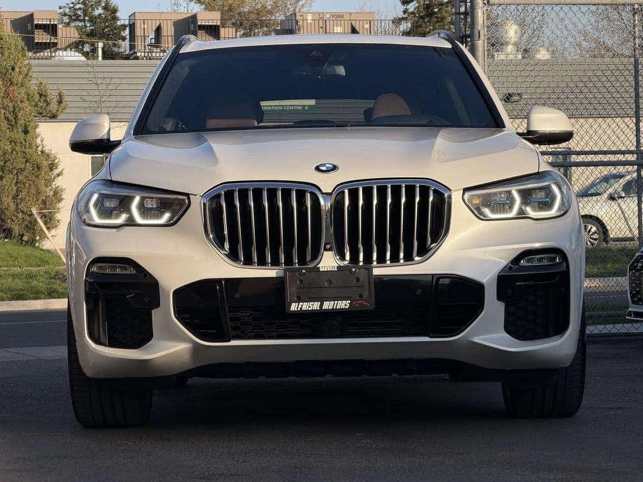 BMW X5 * xDrive40i ТОП * LASER* ФИСКИРАНА ЦЕНА * , снимка 2 - Автомобили и джипове - 54306677