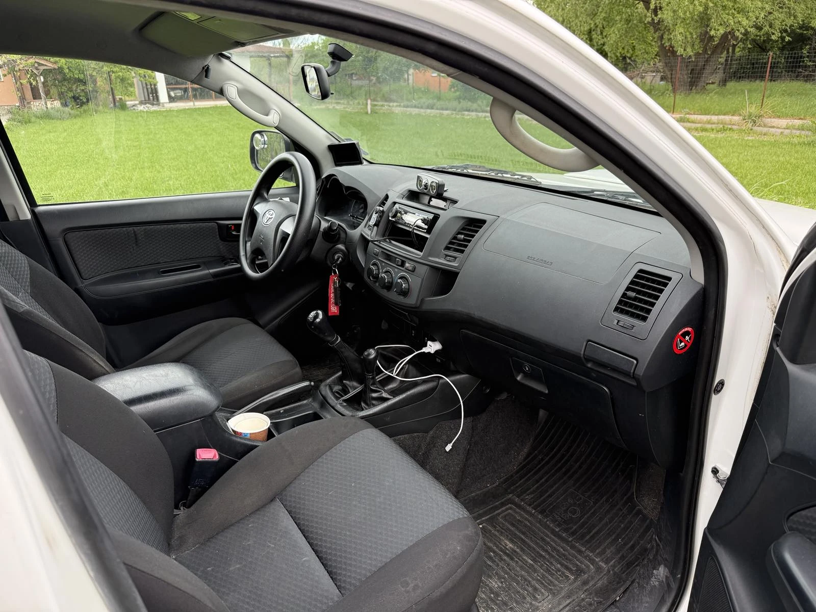 Toyota Hilux, снимка 7 - Автомобили и джипове - 54613353