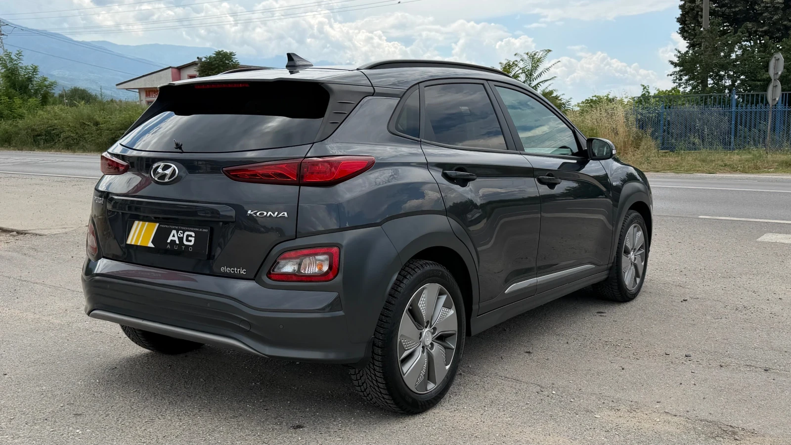 Hyundai Kona 64KW PREMIUM, снимка 2 - Автомобили и джипове - 55042609