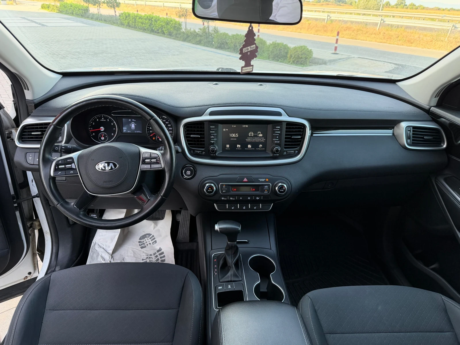 Kia Sorento, снимка 12 - Автомобили и джипове - 55239830