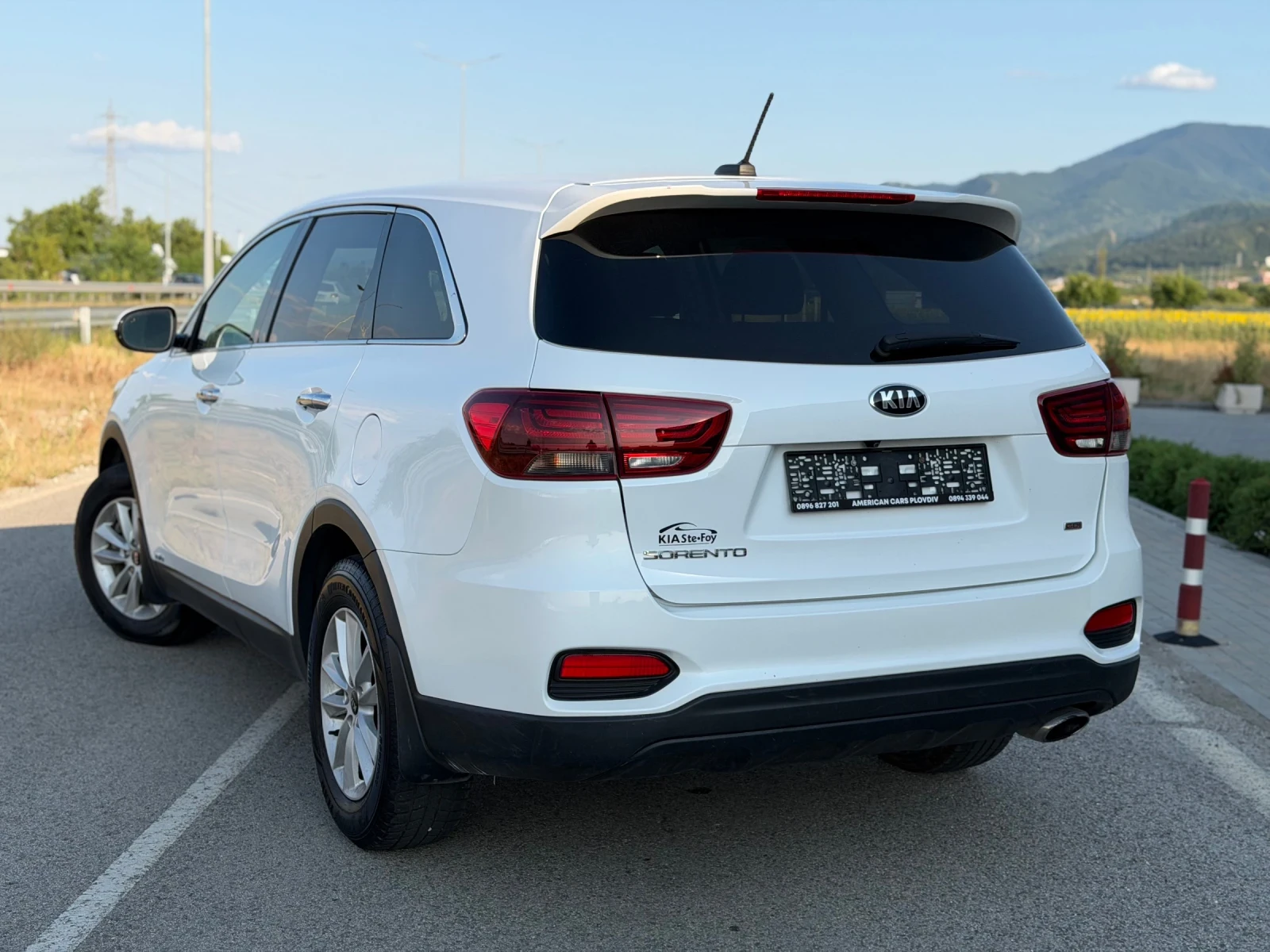 Kia Sorento, снимка 3 - Автомобили и джипове - 55239830