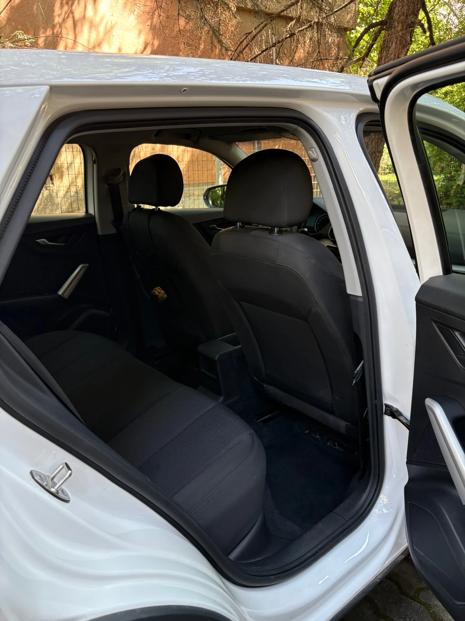 Audi Q2, снимка 4 - Автомобили и джипове - 55493296