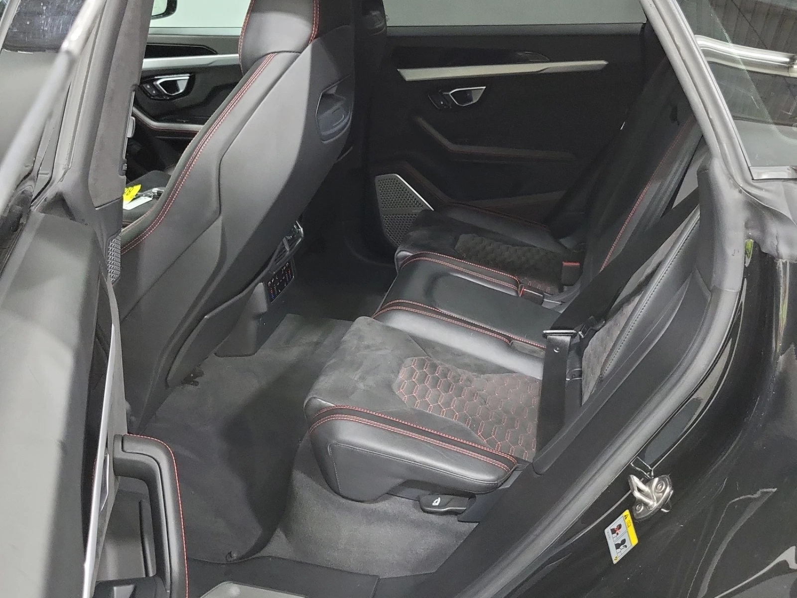 Lamborghini Urus Bang & Olufsen* CCB* Carbon Fiber | Mobile.bg � ����������� 8