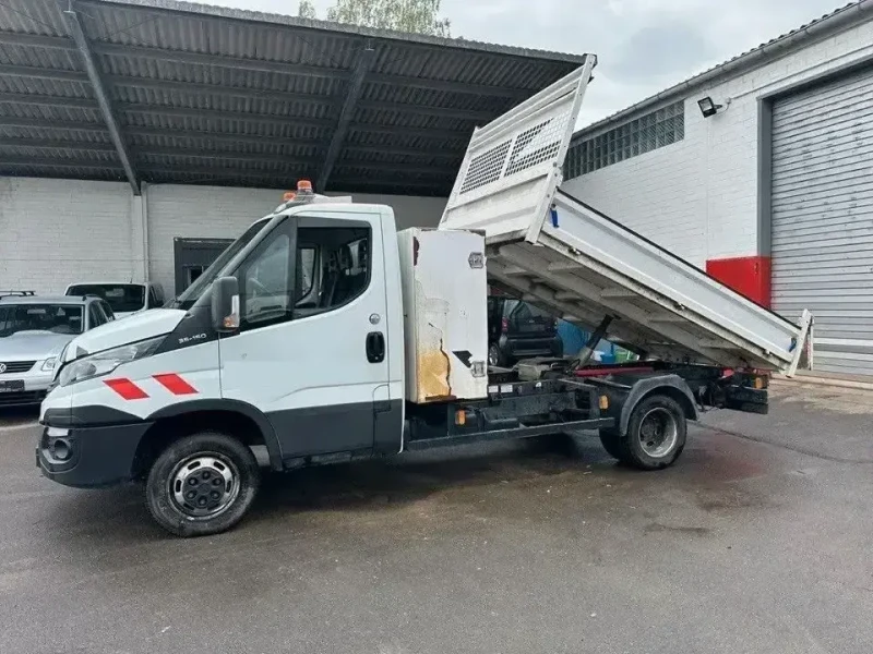 Iveco 35c15 само самосвала+ каросерията , снимка 9 - Бусове и автобуси - 47292506