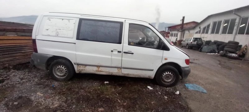 Mercedes-Benz Vito 2.2CDI W638, снимка 5 - Бусове и автобуси - 49550934