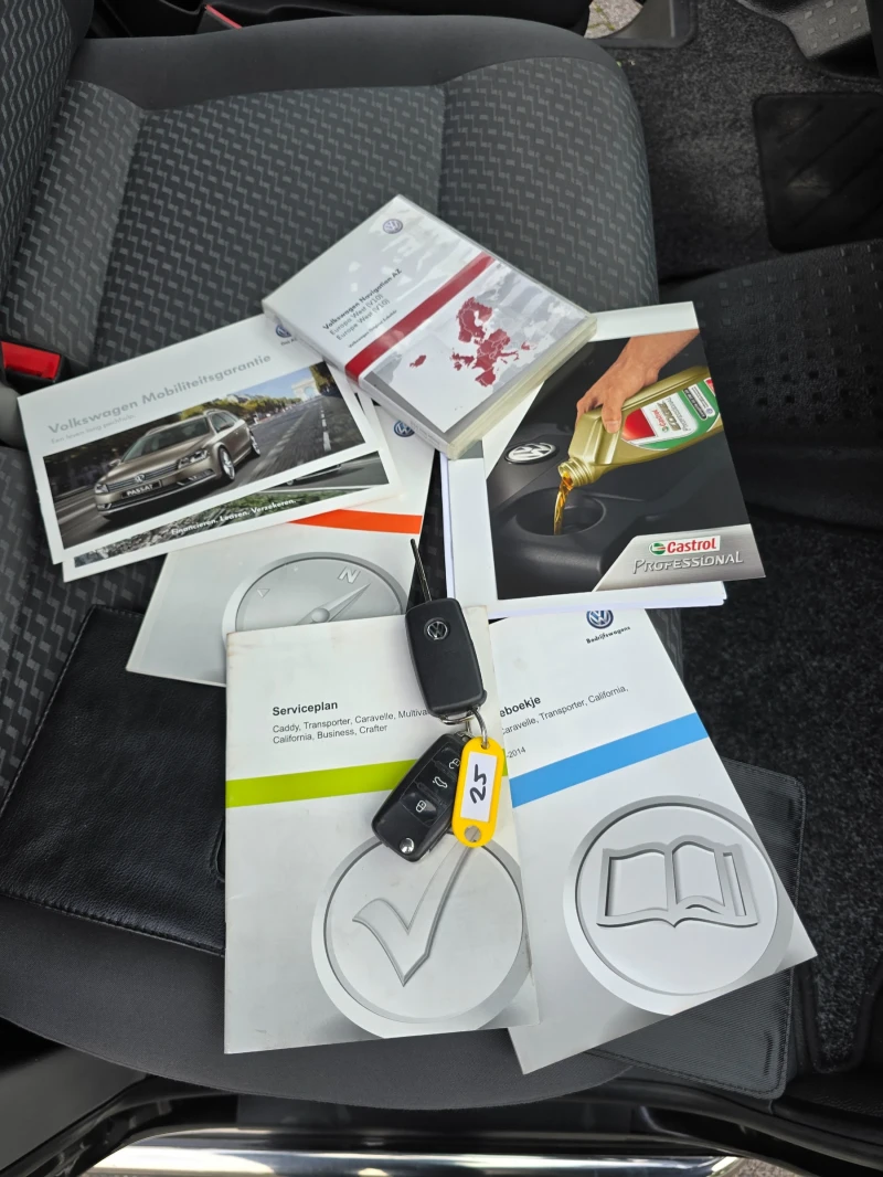 VW Transporter  T5 2.0 TDI , снимка 15 - Бусове и автобуси - 52025592