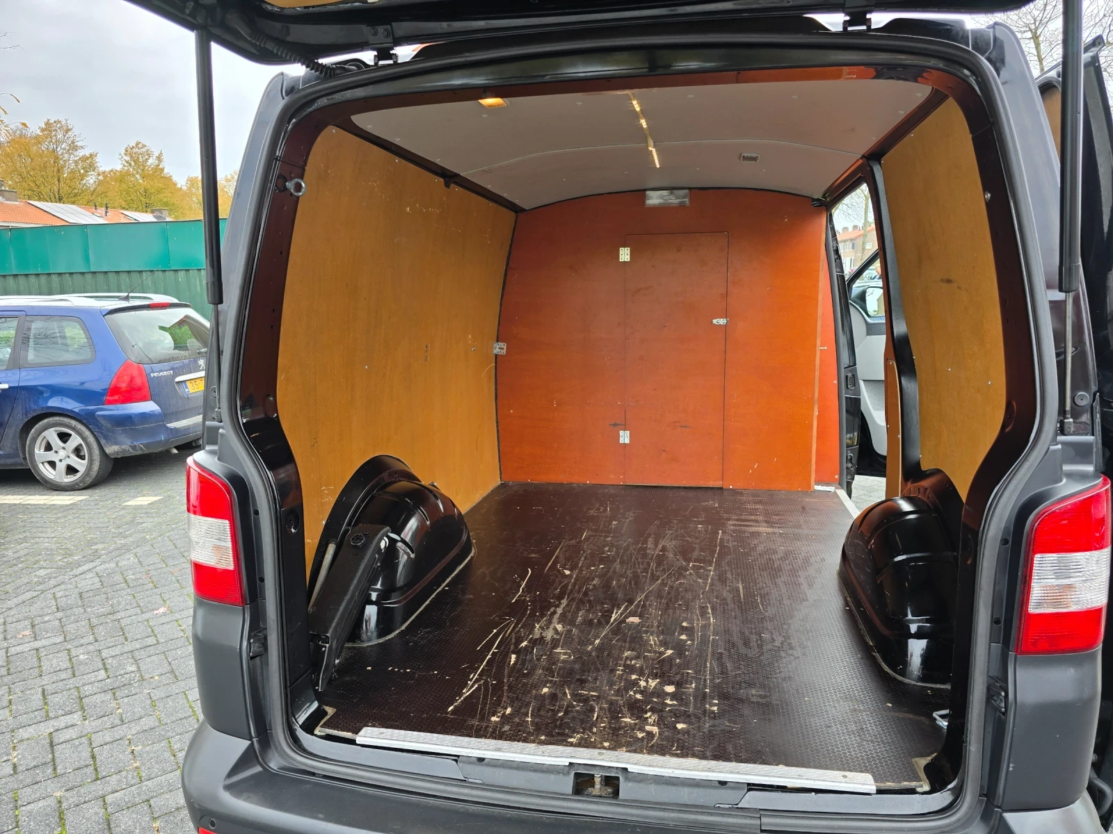 VW Transporter  T5 2.0 TDI  | Mobile.bg   16