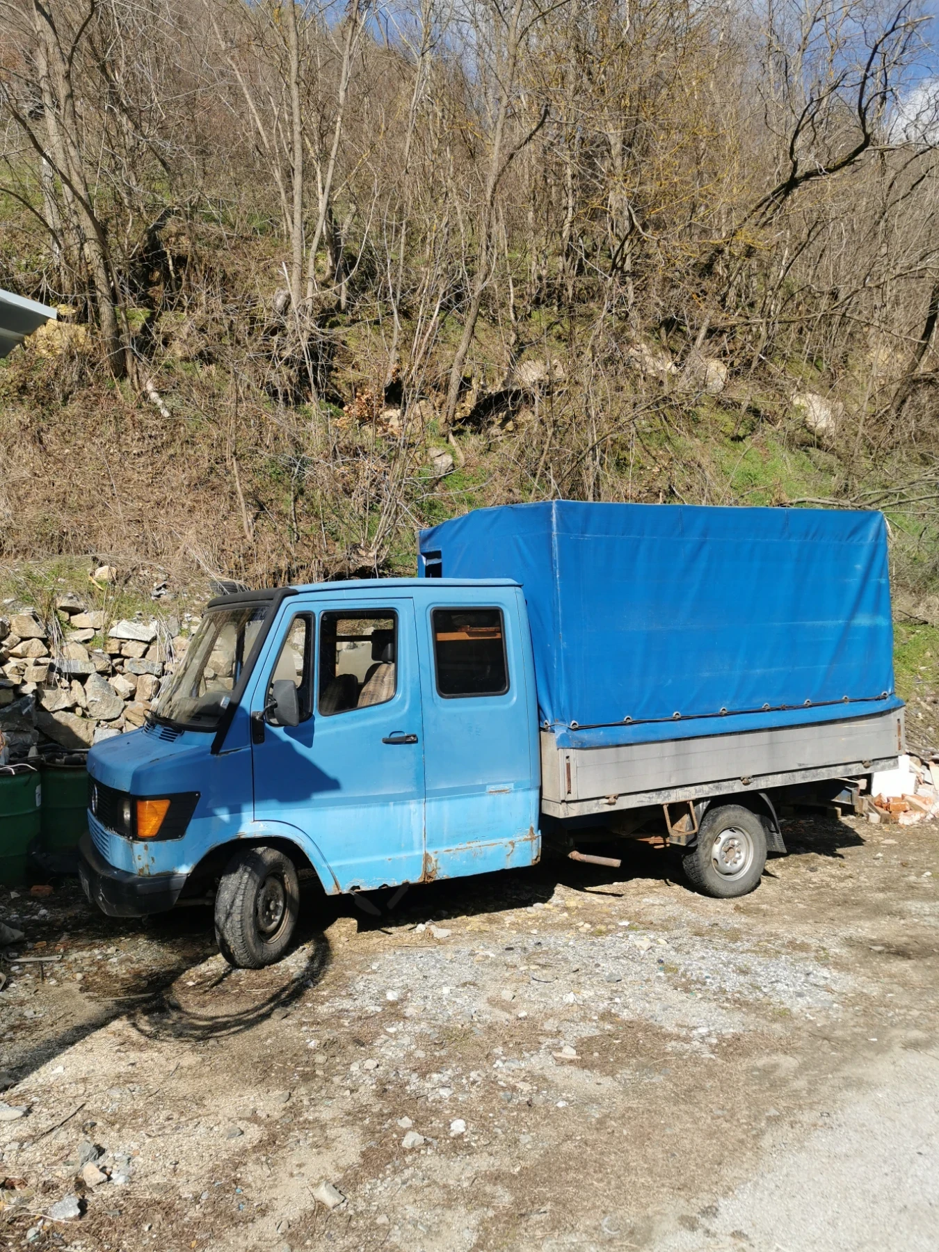 Mercedes-Benz 310 5 цилиндров, снимка 3 - Бусове и автобуси - 53999561