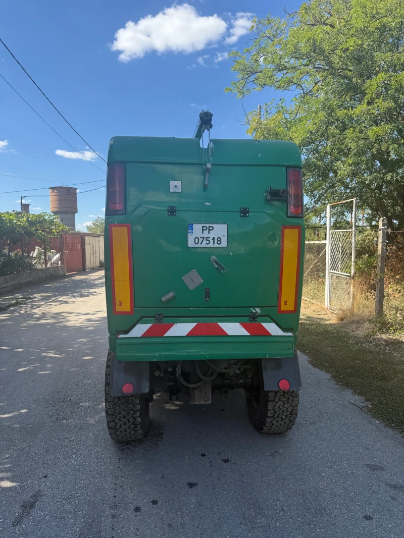 Други Друг Камион за миене на тротоари и улици CMAR LC690, снимка 3 - Камиони - 52151585