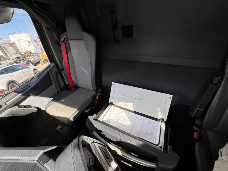 Renault T 480, снимка 6 - Камиони - 53405553