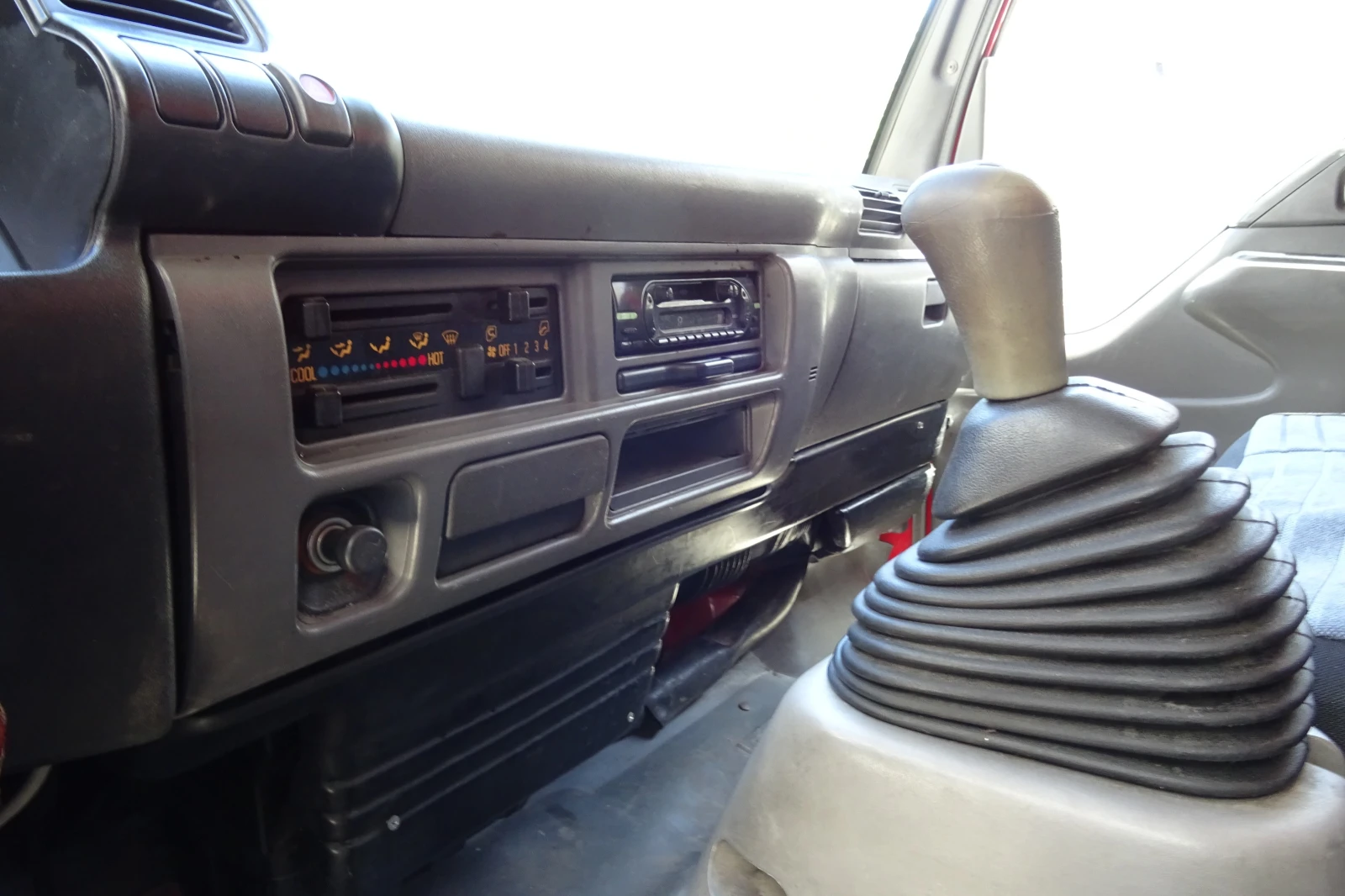 Isuzu Npr 66, снимка 9 - Камиони - 54731429