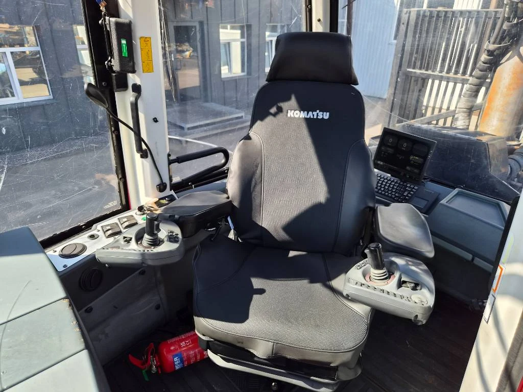 Специализирани машини Машини за дърводобив Komatsu 855, снимка 10 - Селскостопанска техника - 55816383