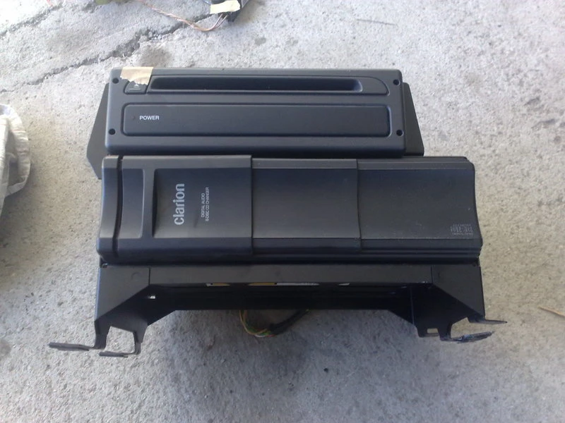 СД чейнджър за Пежо 607 