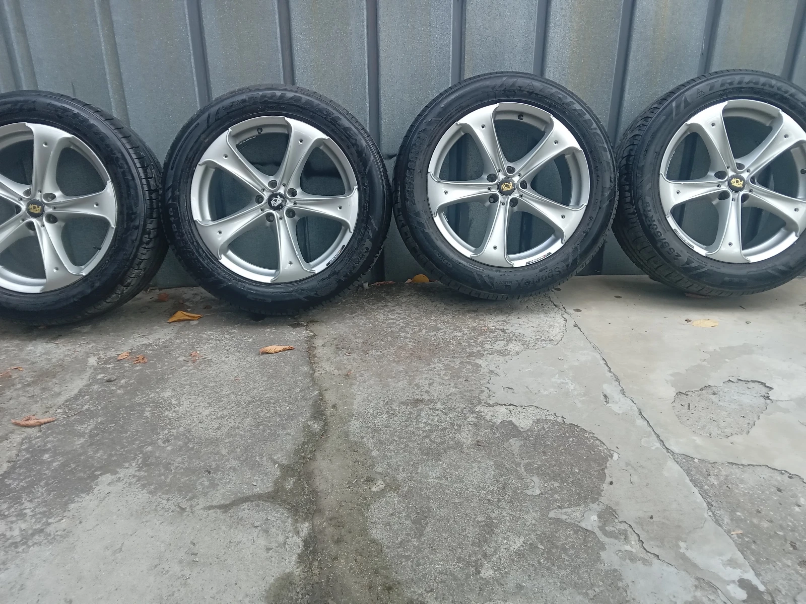 ���� � ������ 255/50R19 | Mobile.bg � ����������� 1