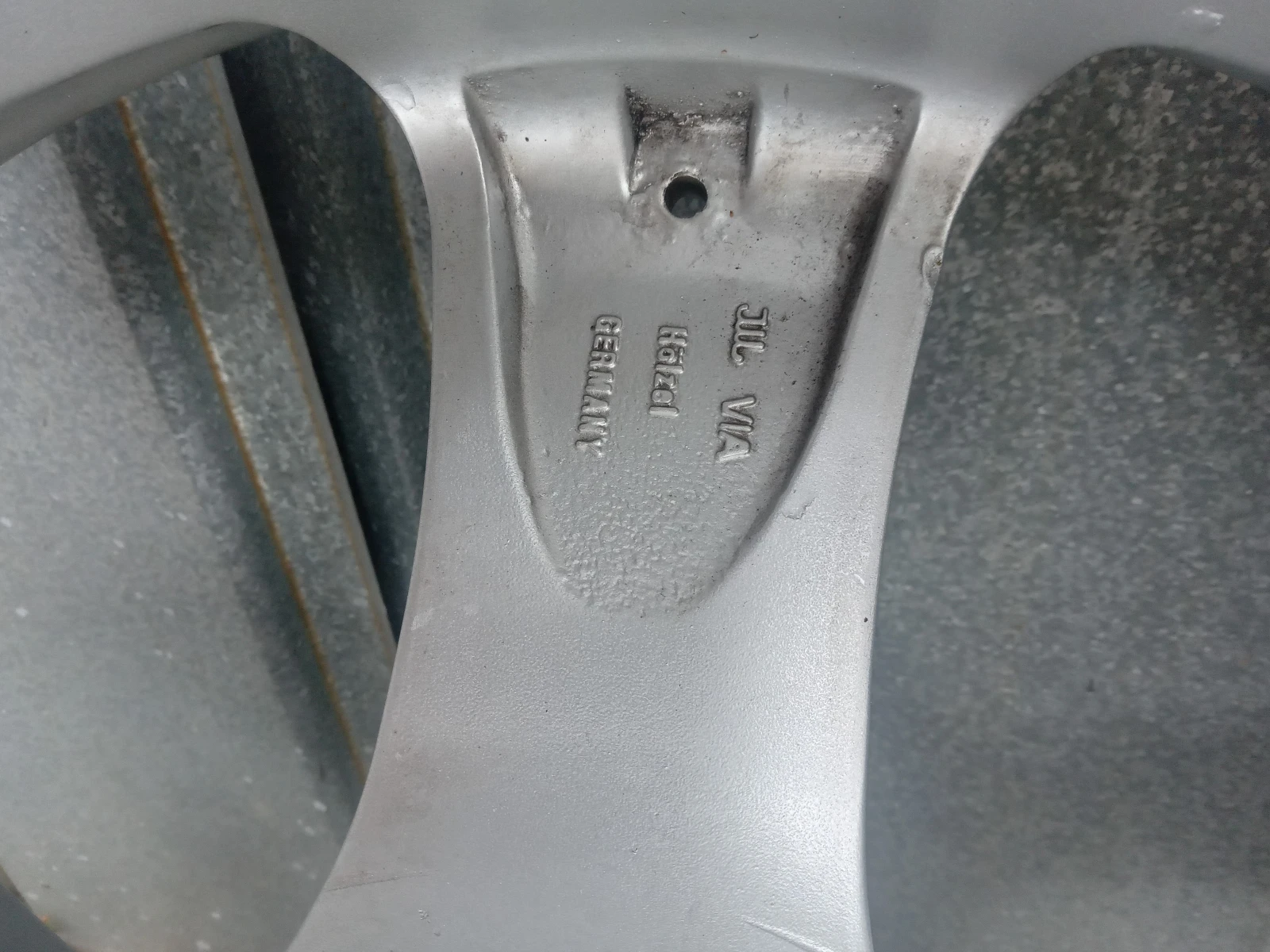 ���� � ������ 255/50R19 | Mobile.bg � ����������� 6