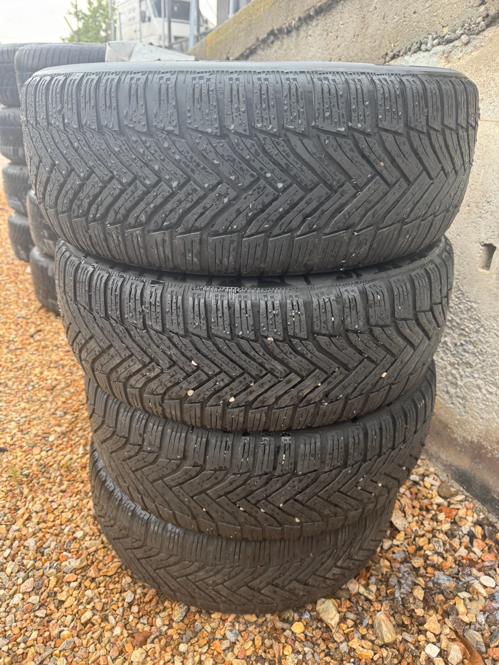 Гуми Зимни 205/55R16
