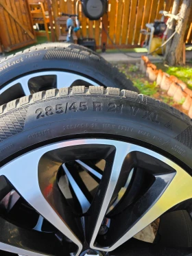    285/45R21  Bentley | Mobile.bg    2