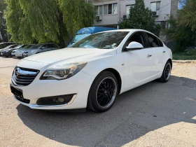 Opel Insignia Седан, снимка 1
